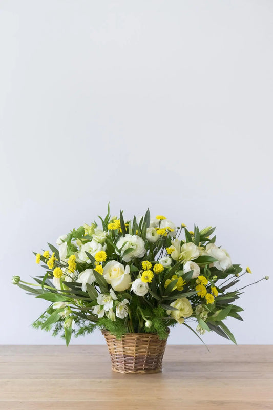 Arreglo en Canasta - Flores Las Varas