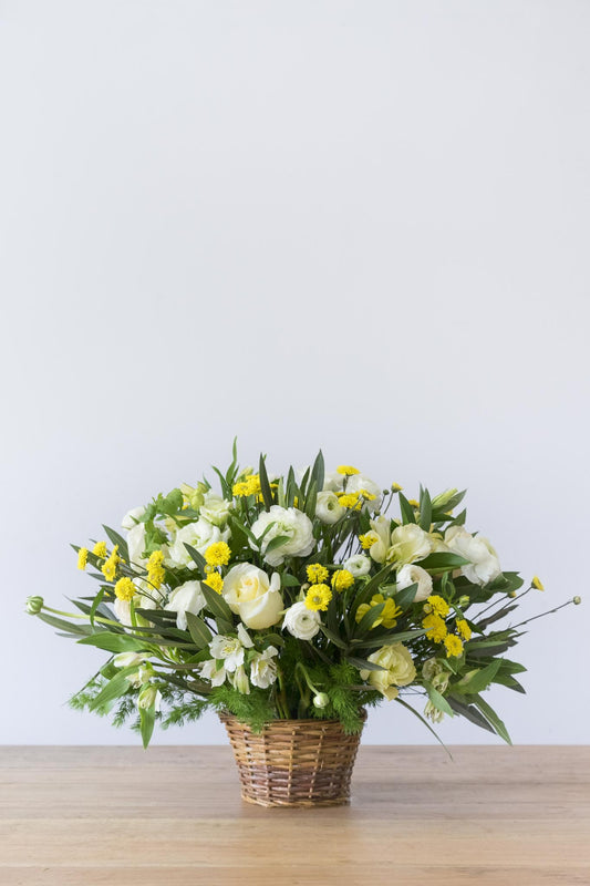 Arreglo en Canasta - Flores Las Varas